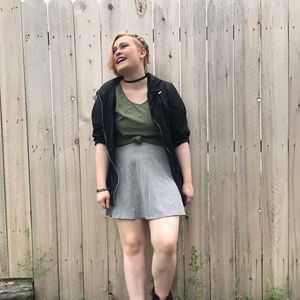 Meet your Posher, Harley